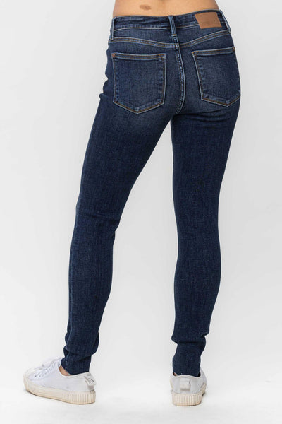 Judy Blue Mid Rise Vintage Raw Hem Skinny 82527