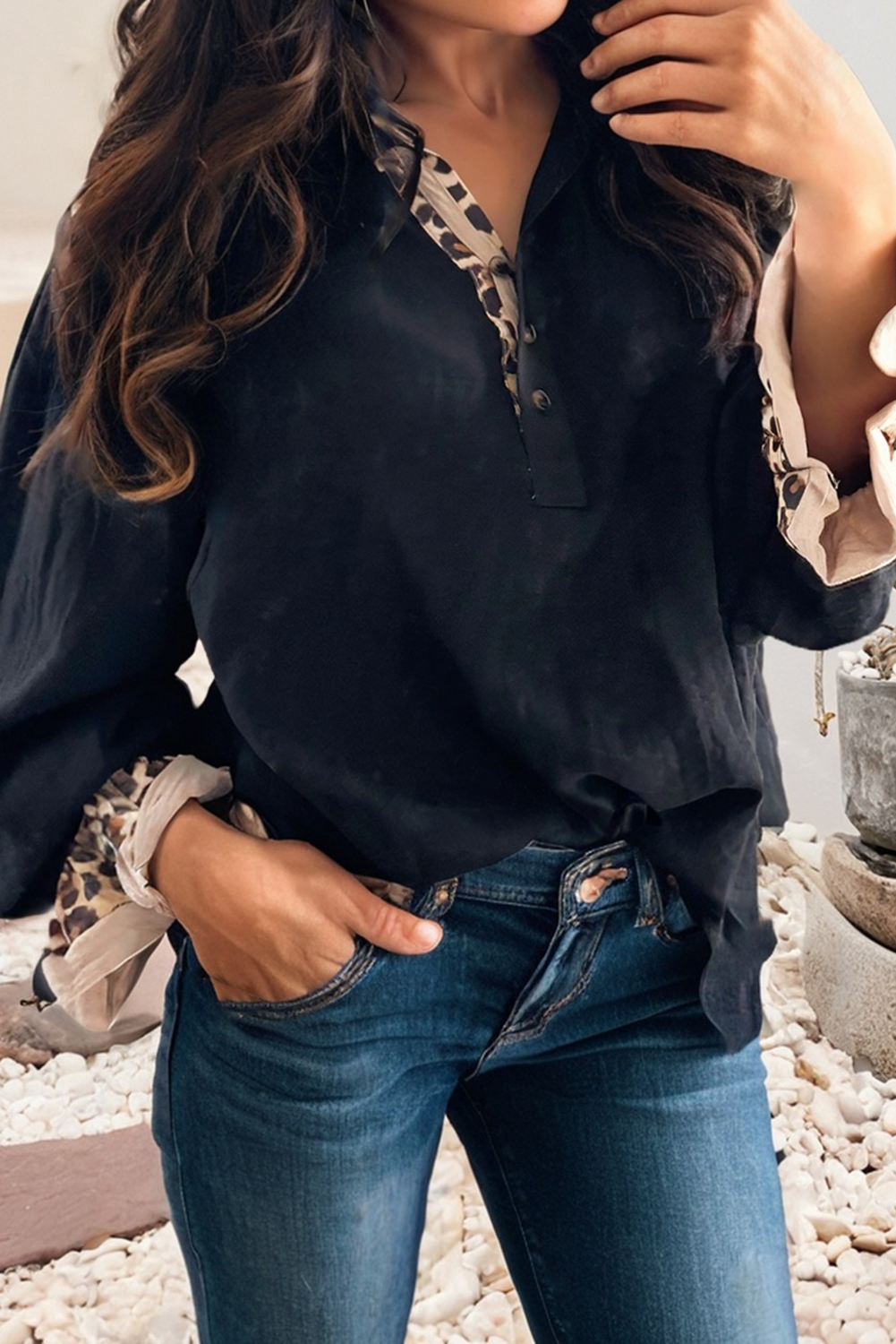 Chic Black Leopard Top 4429