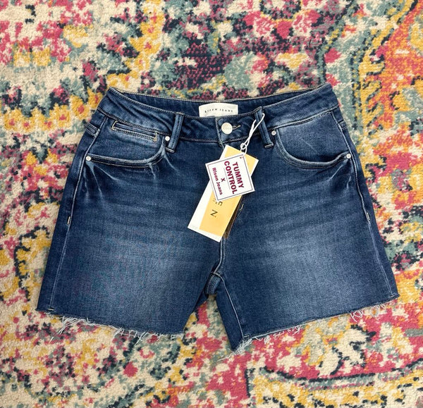 Risen Mid Rise Relaxed Fit Mid Length Shorts Dark 6284